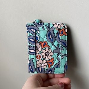 vera bradley small card holder/wallet